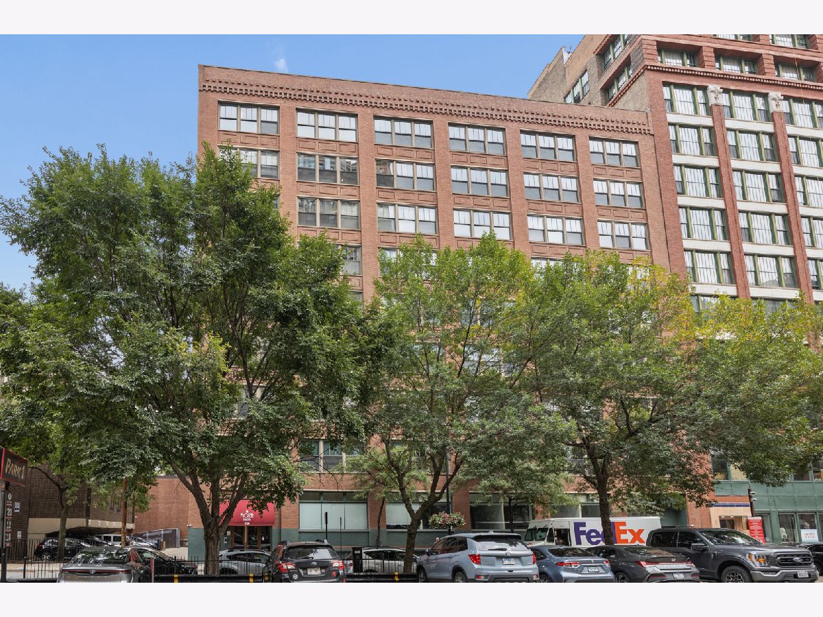  For Sale Chicago Illinois, 621 Plymouth Court