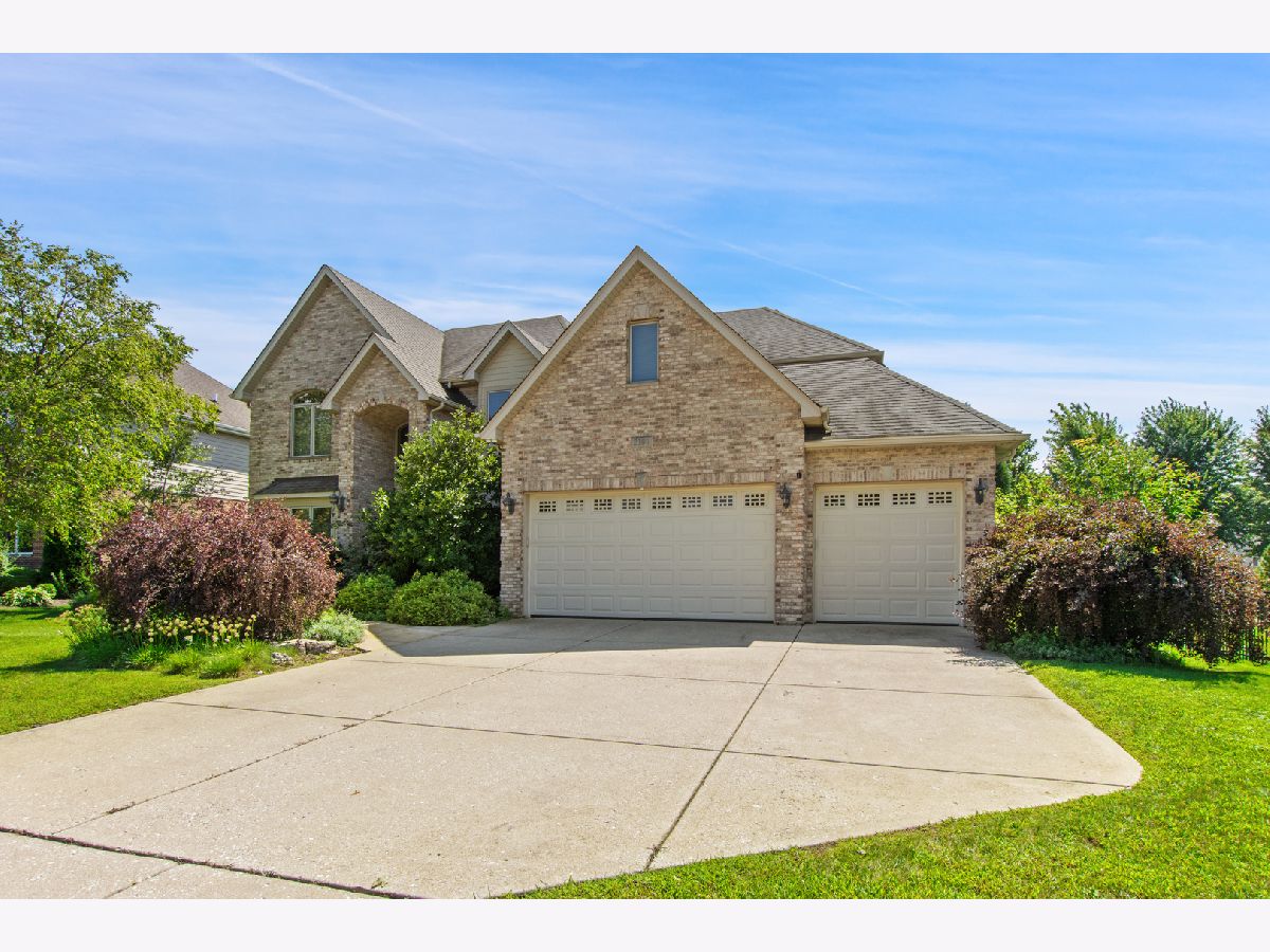 Homes For Sale Mirador North Aurora Illinois, 2104 Westover Road