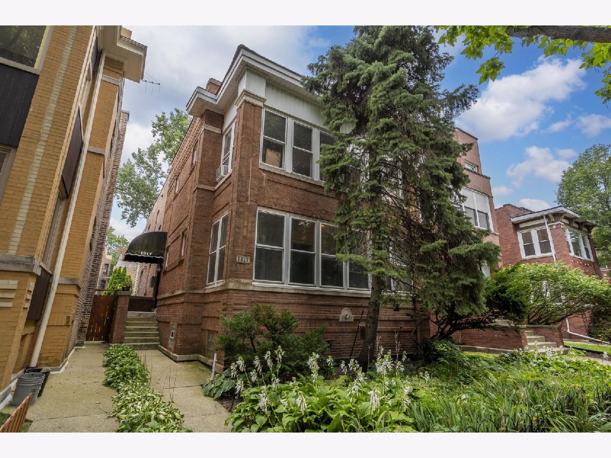  For Sale Chicago Illinois, 1317 Elmdale Avenue