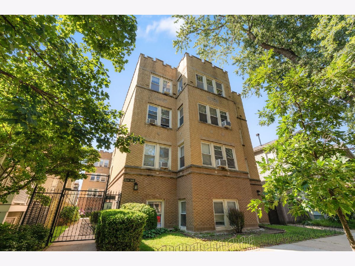  For Sale Chicago Illinois, 5060 Claremont Avenue