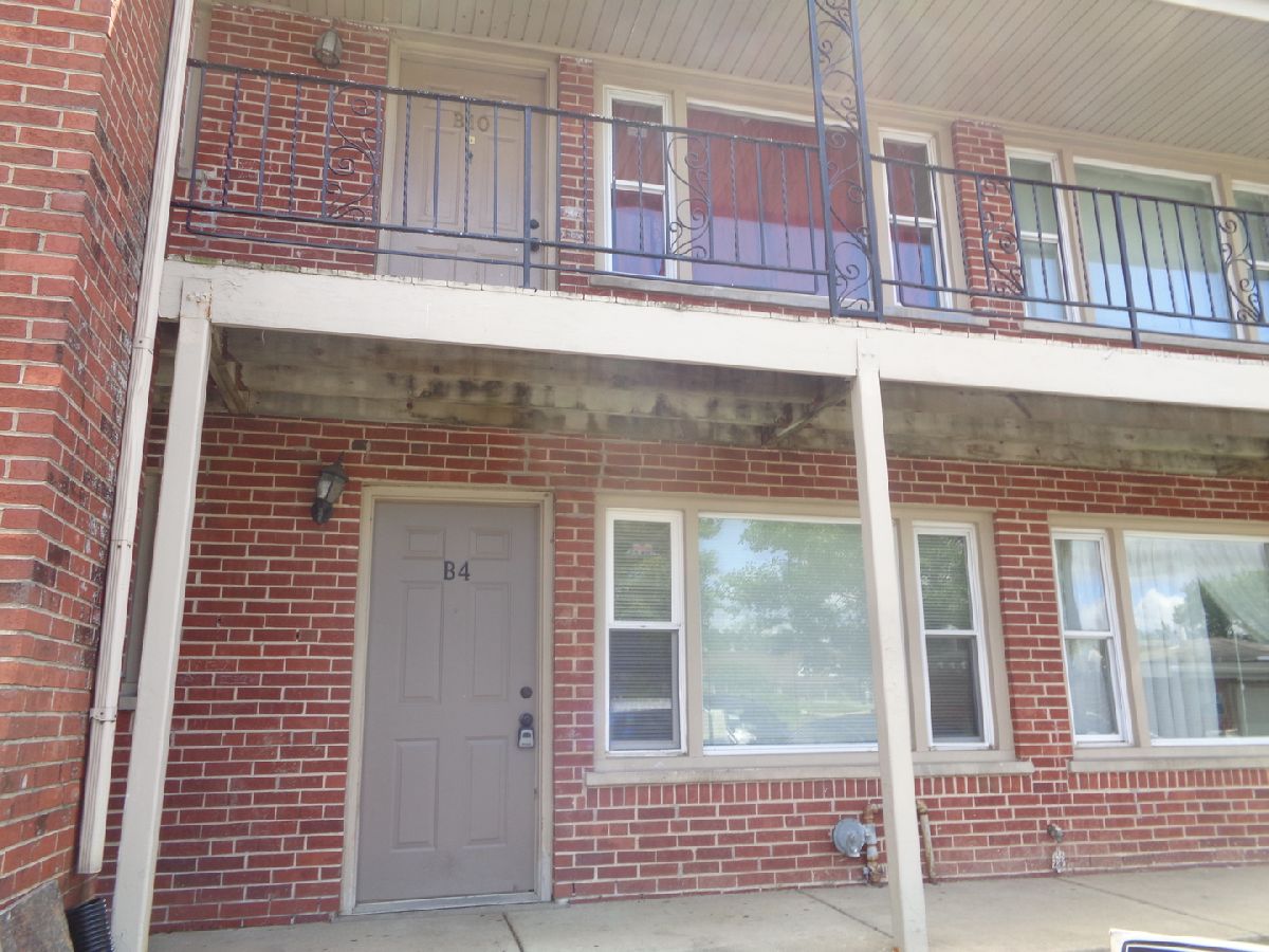  For Rent Wheaton Illinois, 1340 Main