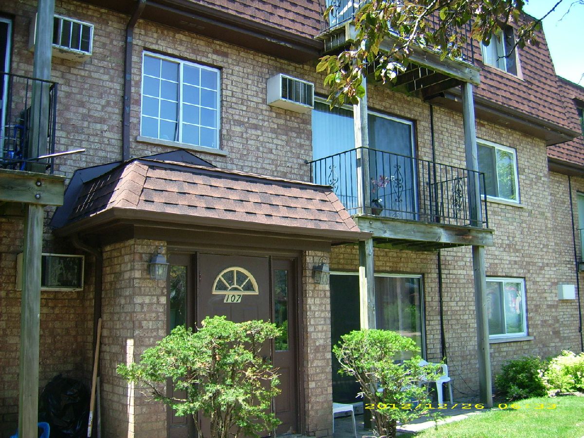  Rented Wheeling Illinois, 107 Dundee