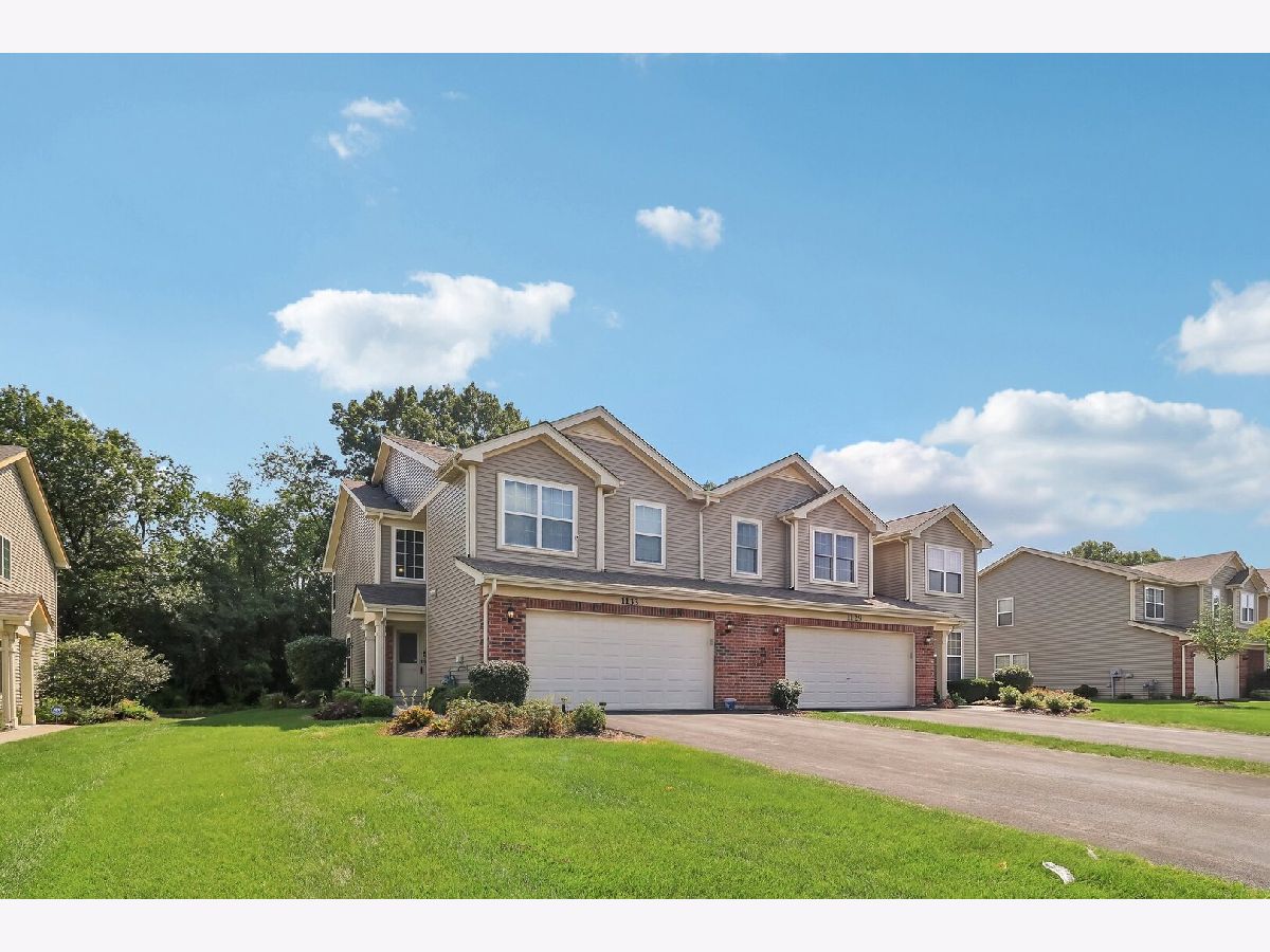  For Sale Cary Illinois, 1133 Westlake Drive