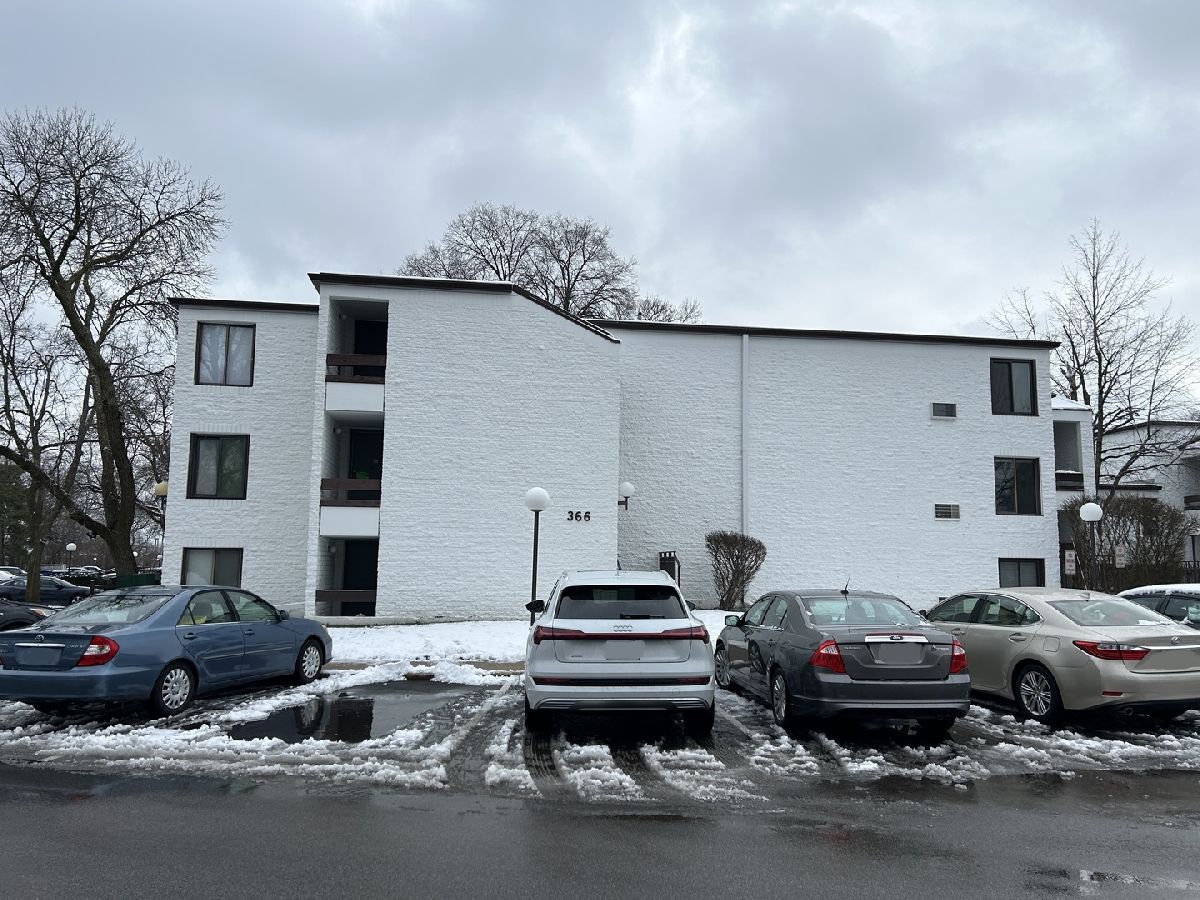  Rented Arlington Heights Illinois, 366 Miner