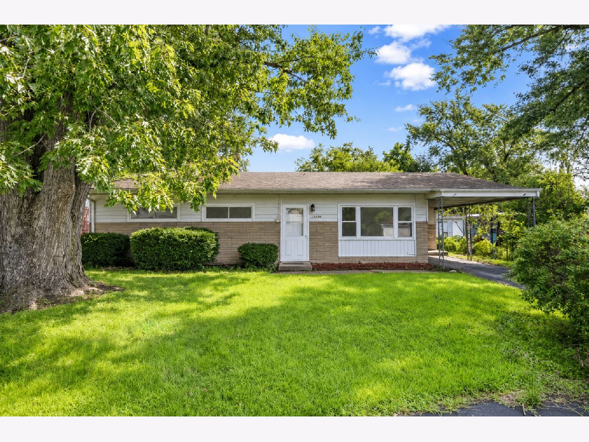 For Sale Markham Illinois, 16243 Clifton Park Avenue