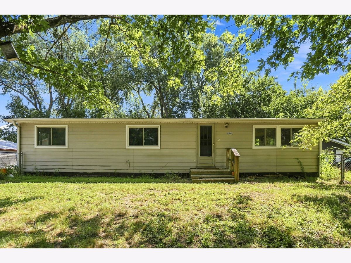  For Sale Milan Illinois, 7425 25th Street
