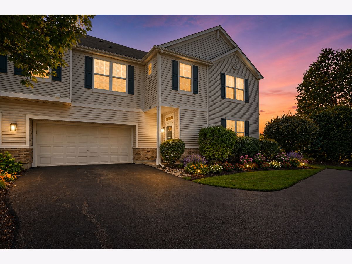  For Sale Lakemoor Illinois, 625 Arbor Circle