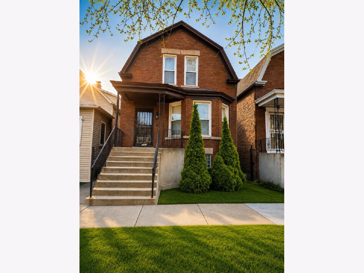  For Sale Chicago Illinois, 7015 Wabash Avenue