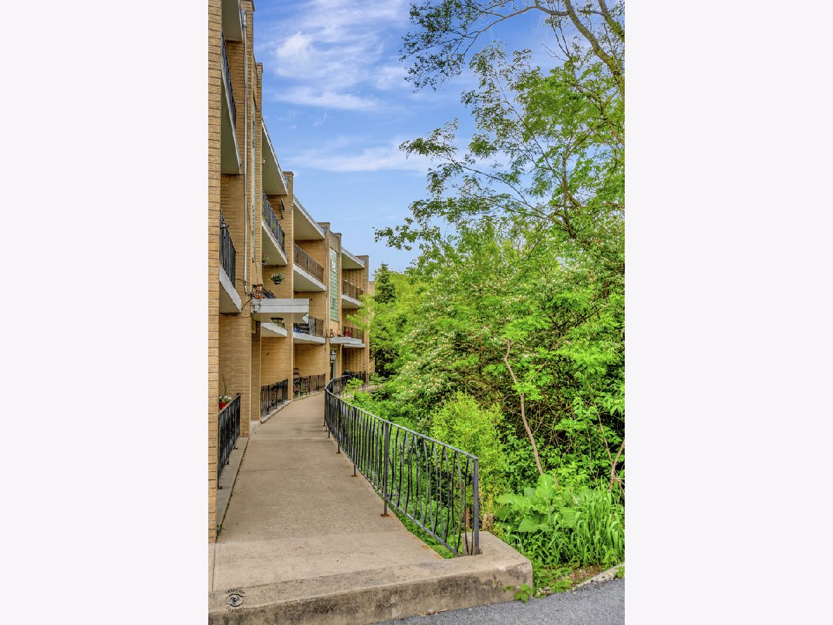  For Rent Hickory Hills Illinois, 8616 95th