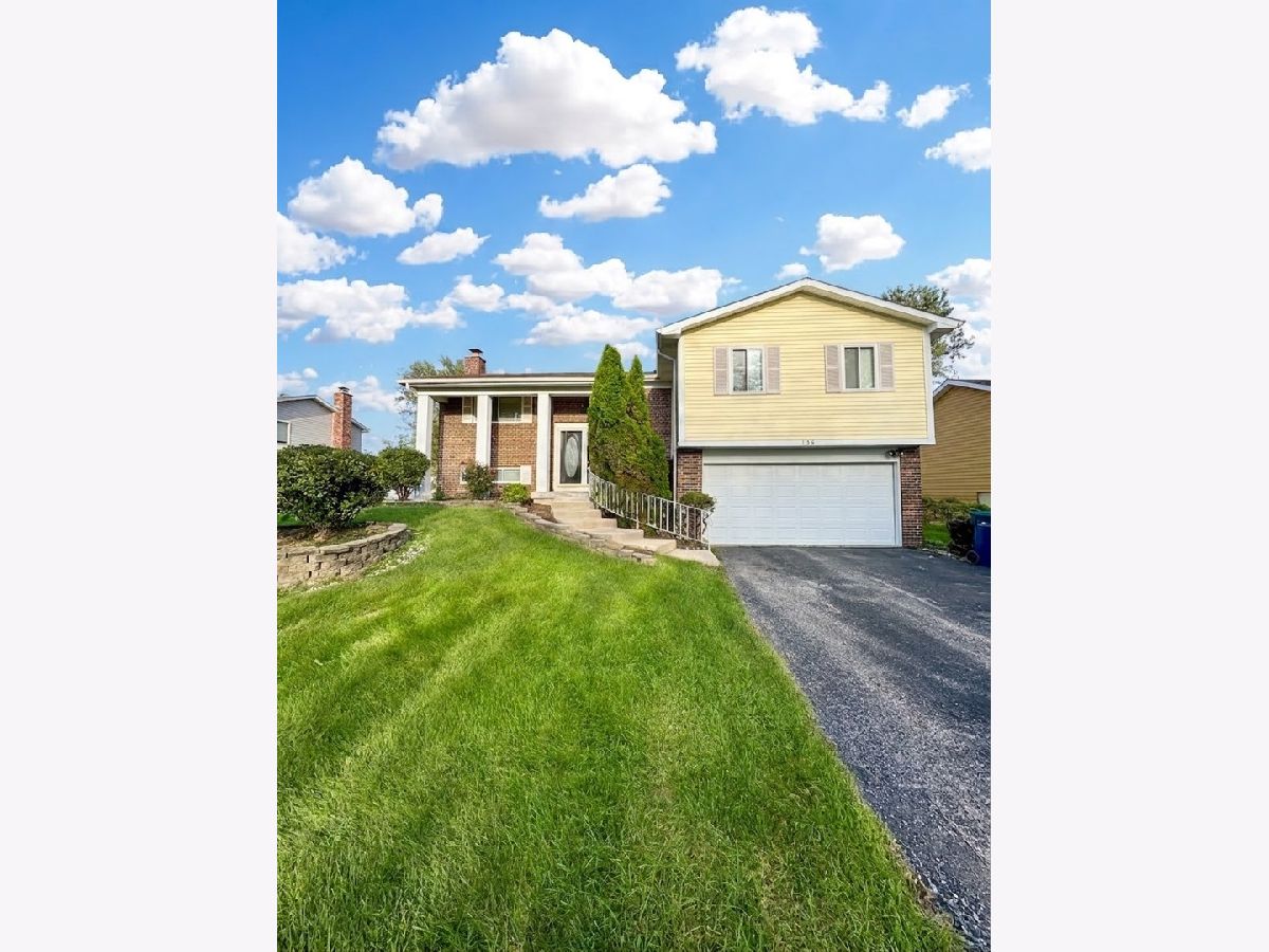  For Sale Matteson Illinois, 135 Oriole Road