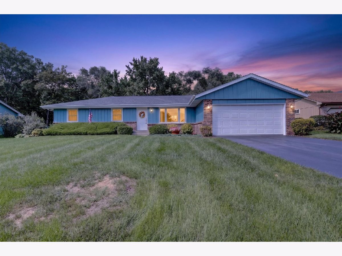  For Sale Machesney Park Illinois, 4604 Minns Drive