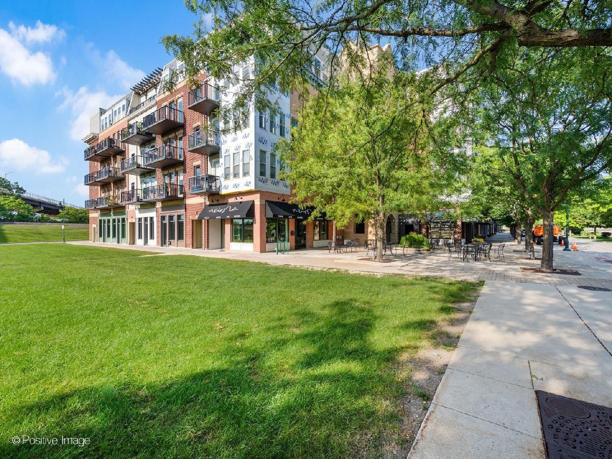 For Sale Lemont Illinois, 303 Front Street