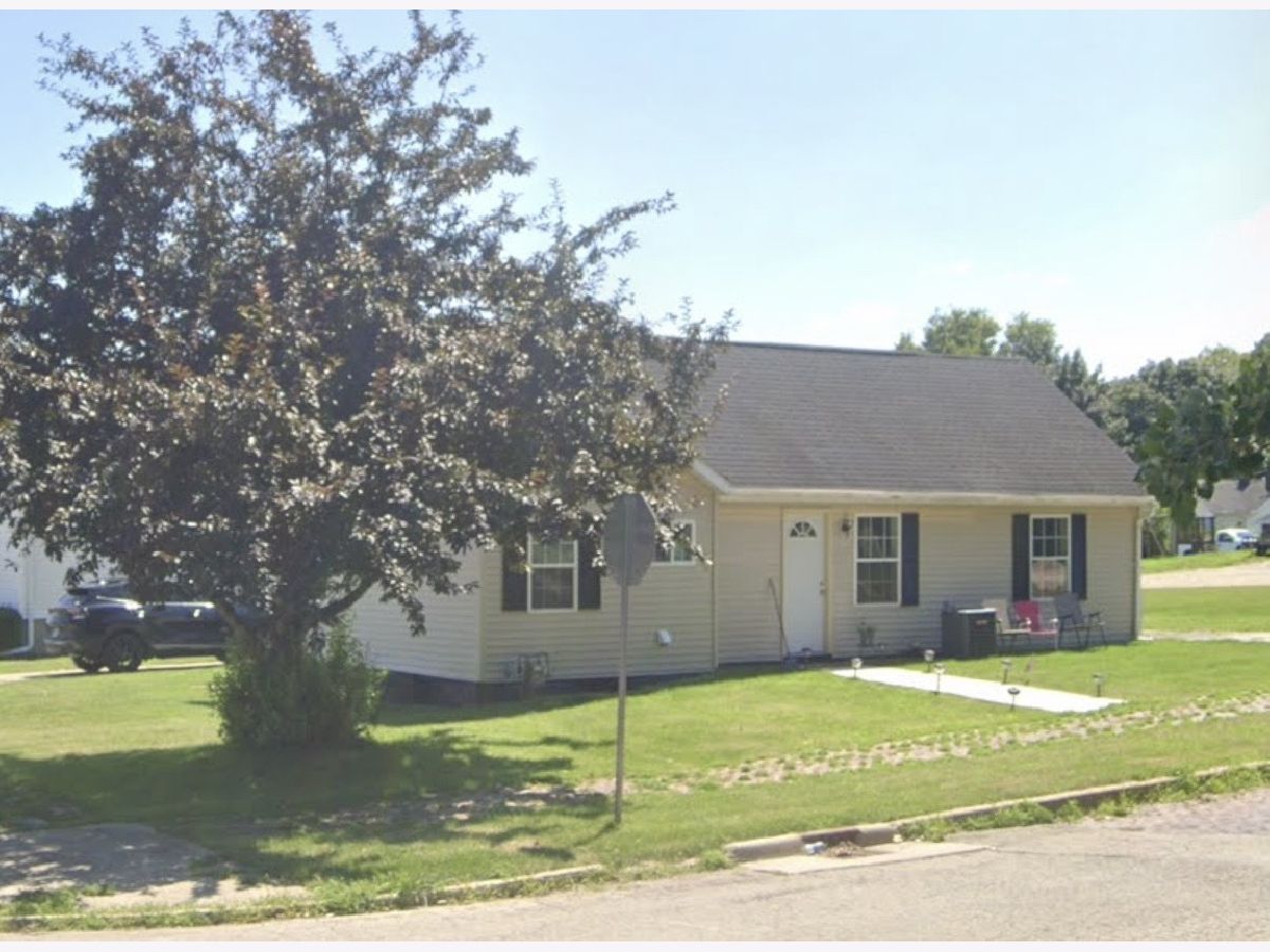  Sold Lasalle Illinois, 561 Laharpe