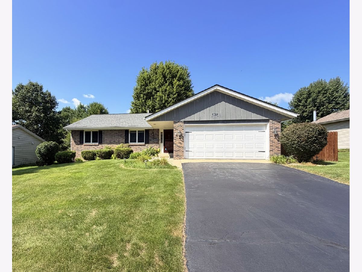  For Sale Rockford Illinois, 1875 Trainer Road