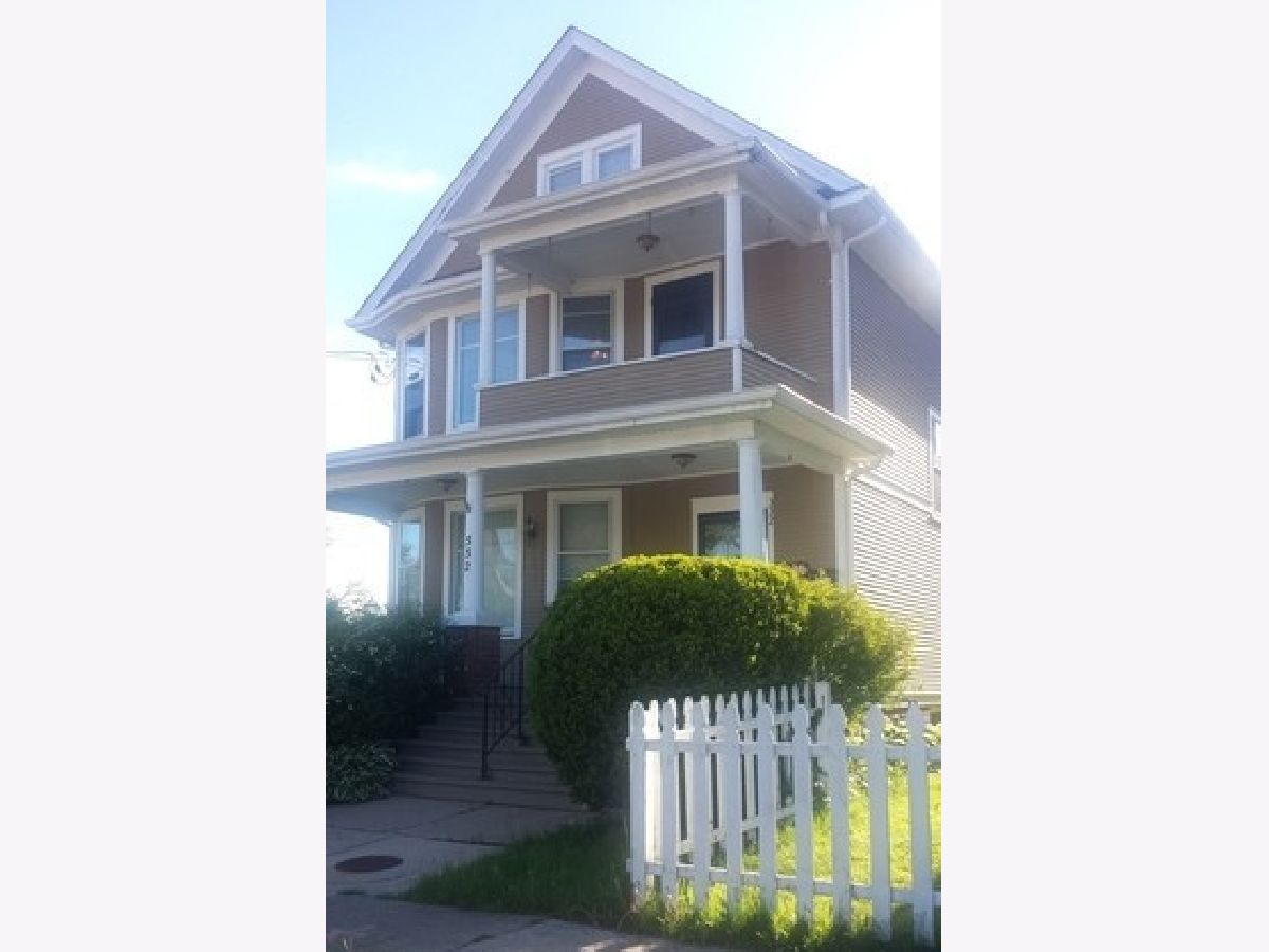 For Rent Waukegan Illinois, 332 West