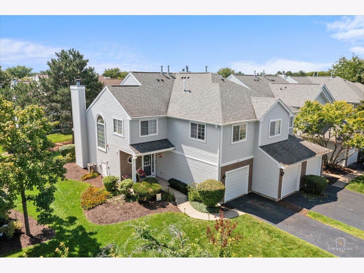Townhomes & Condos For Sale Cambria Lombard Illinois, 1139 Cambria Lane