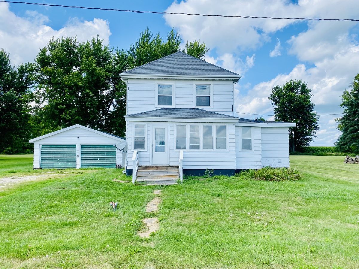  For Sale Rochelle Illinois, 10632 Titus Road