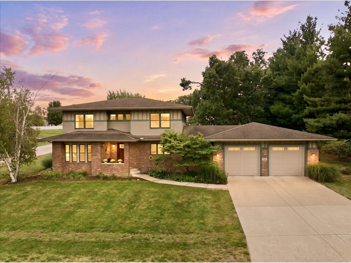  For Sale Heyworth Illinois, 705 Newton Street