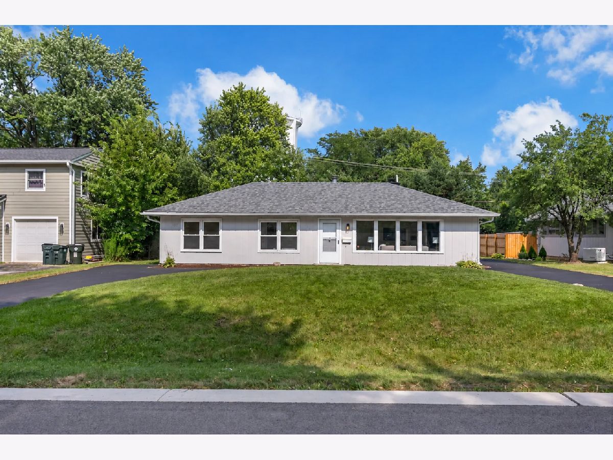 For Sale Barrington Illinois, 727 Skyline Drive