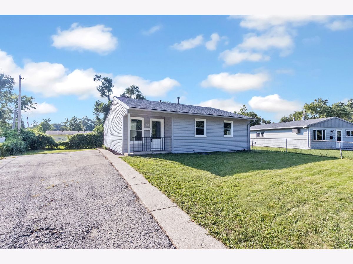  For Sale Joliet Illinois, 1205 Gage Court