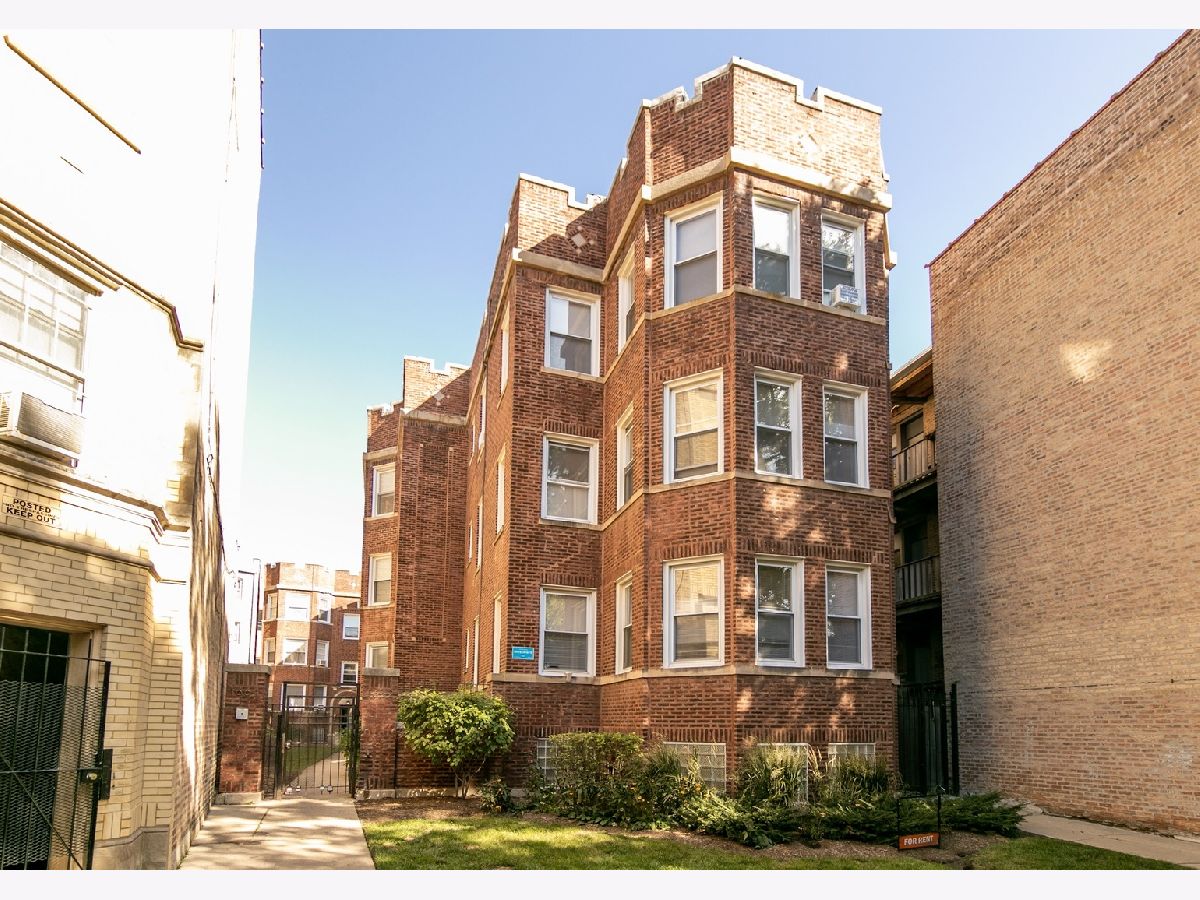  Rented Chicago Illinois, 1662 Farwell