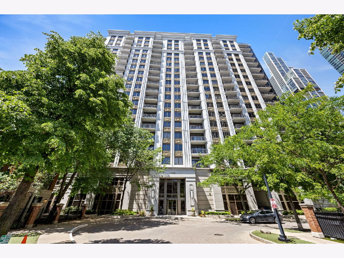  For Sale Chicago Illinois, 1322 Prairie Avenue