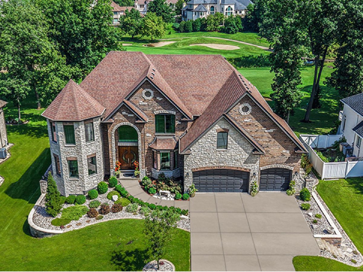  For Sale Lemont Illinois, 14151 131st Street