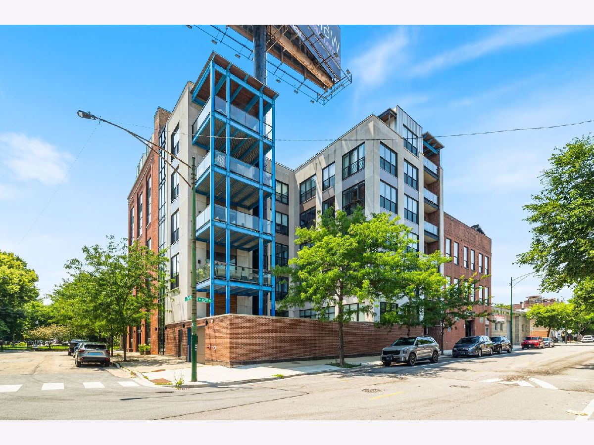  For Sale Chicago Illinois, 1600 Jefferson Street