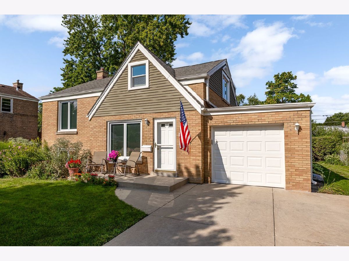  For Sale La Grange Park Illinois, 812 Kemman Avenue
