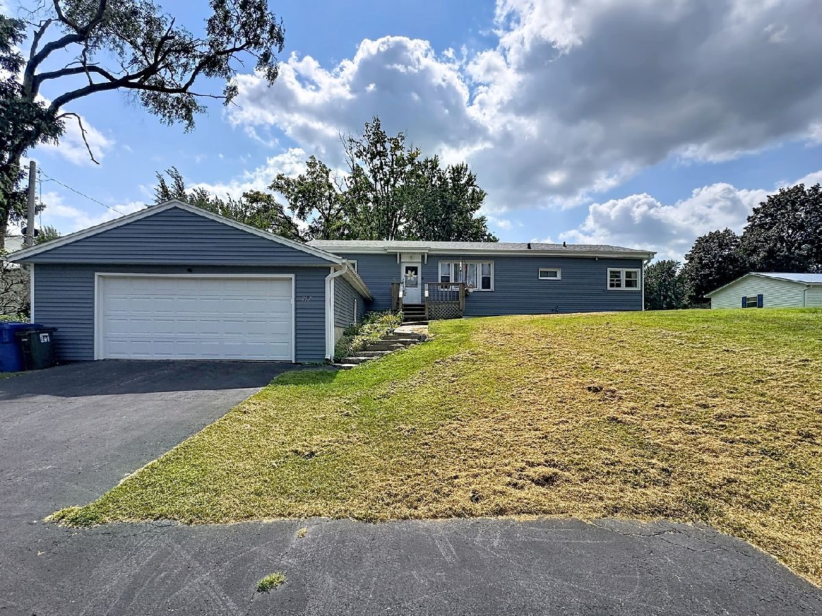 Homes Sold West Green Acres Davenport Iowa, 2617 49th