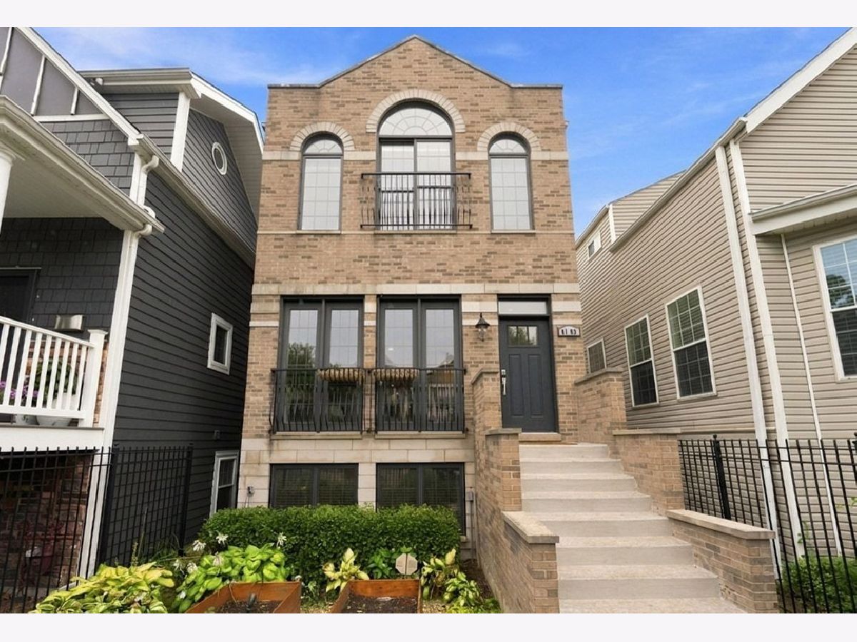  For Sale Chicago Illinois, 4106 Saint Louis Avenue