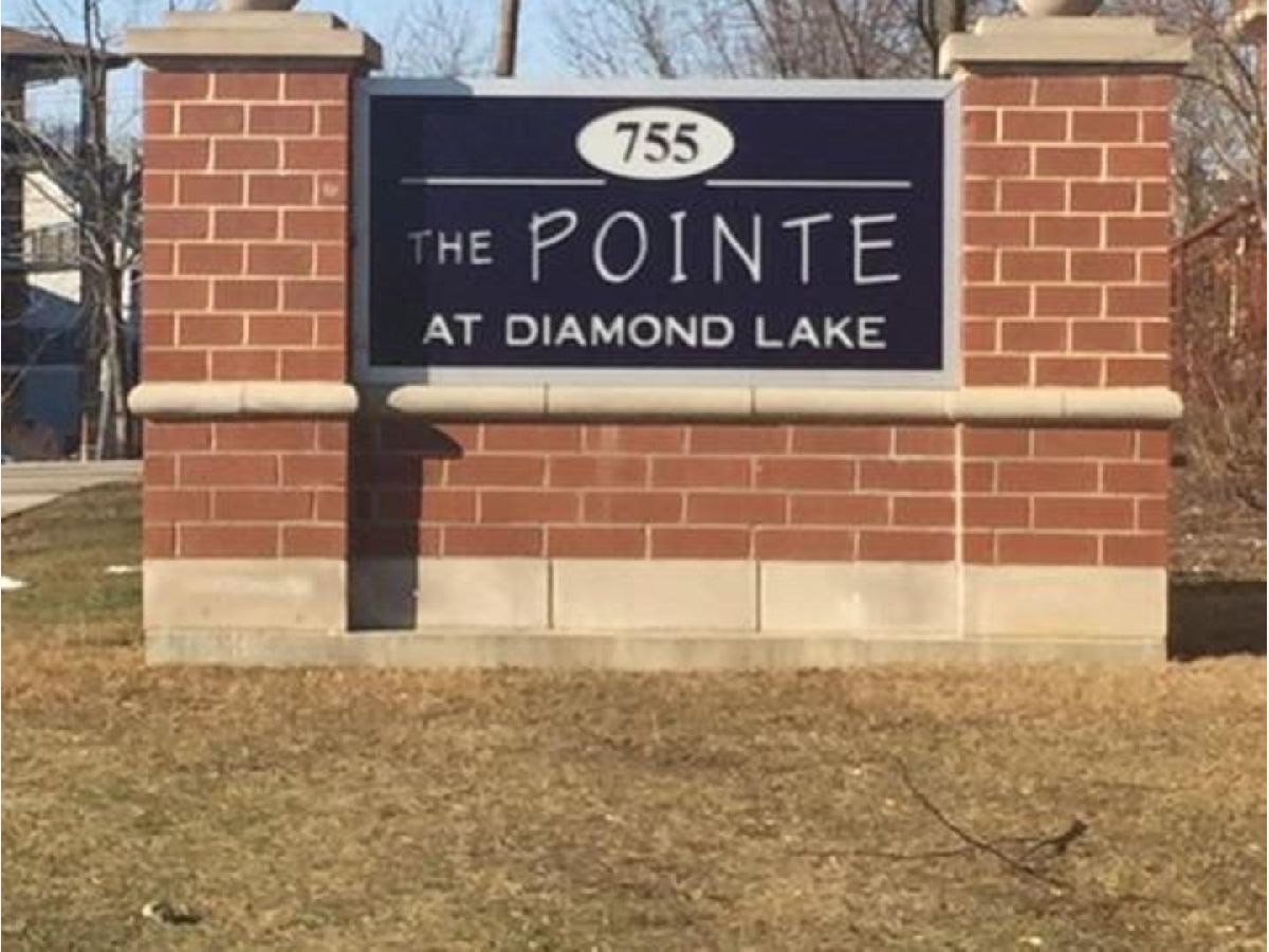  For Rent Mundelein Illinois, 755 Diamond Lake
