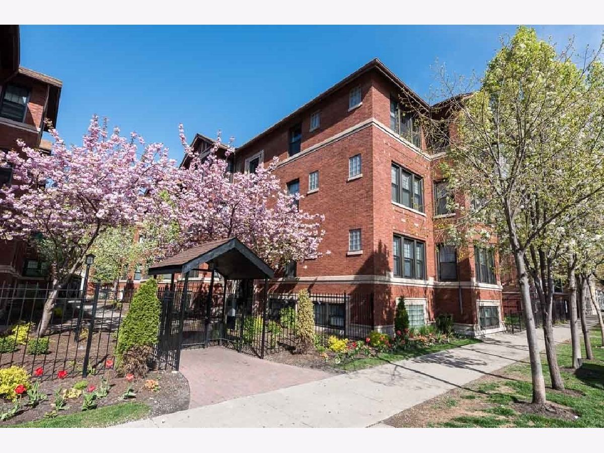  Rented Chicago Illinois, 5024 Winthrop