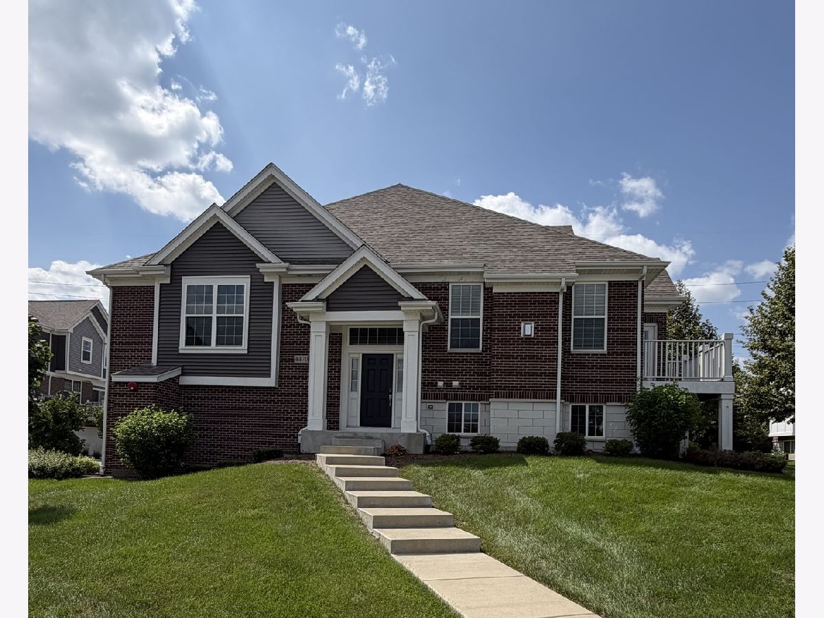 Townhomes For Rent Emerson Park Naperville Illinois, 4470 Monroe
