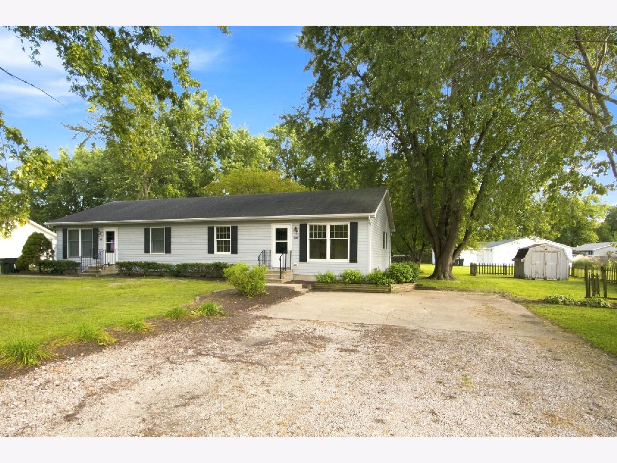  For Sale Braidwood Illinois, 335-337 1st Street