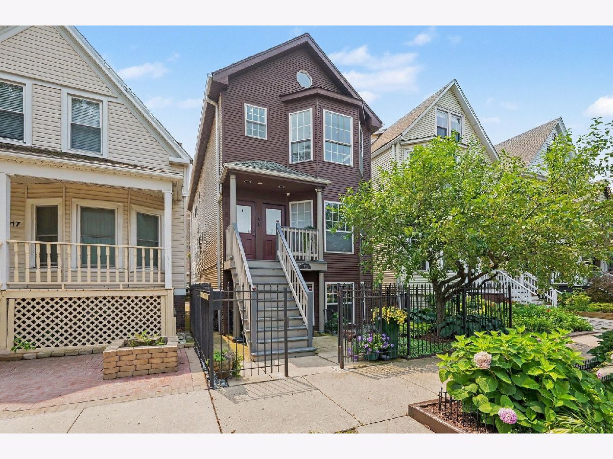 For Sale Chicago Illinois, 1619 Hollywood Avenue