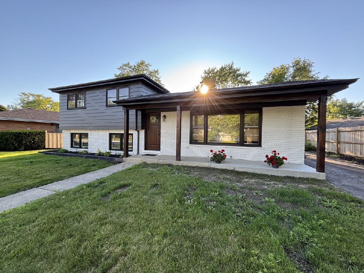  For Sale South Holland Illinois, 15848 Wabash Avenue