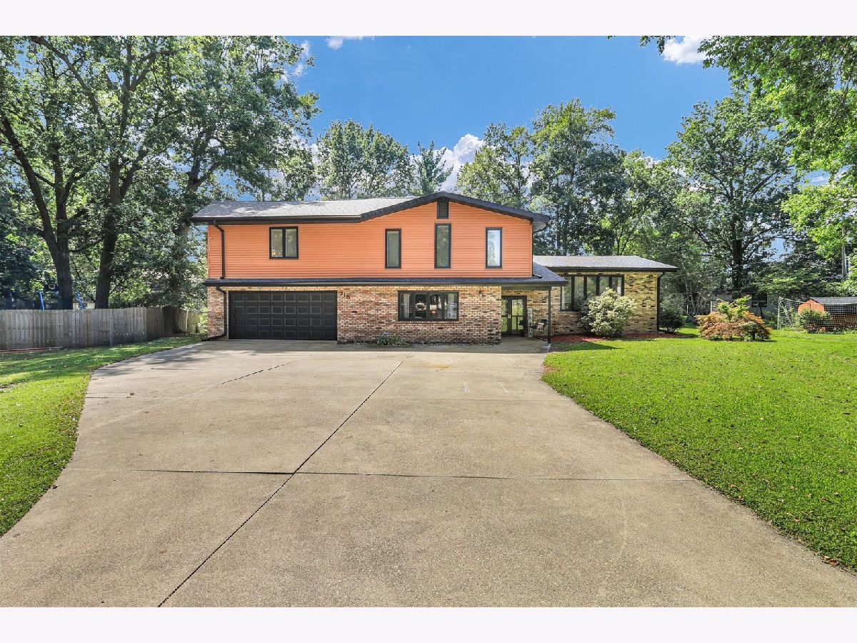  For Sale Forsyth Illinois, 715 Cortez Drive
