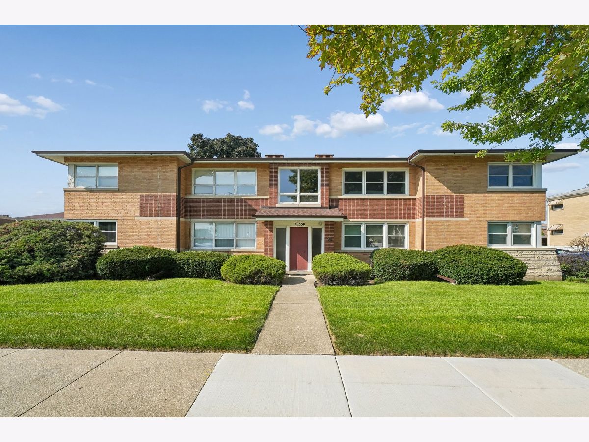  For Rent Westchester Illinois, 10350 Canterbury