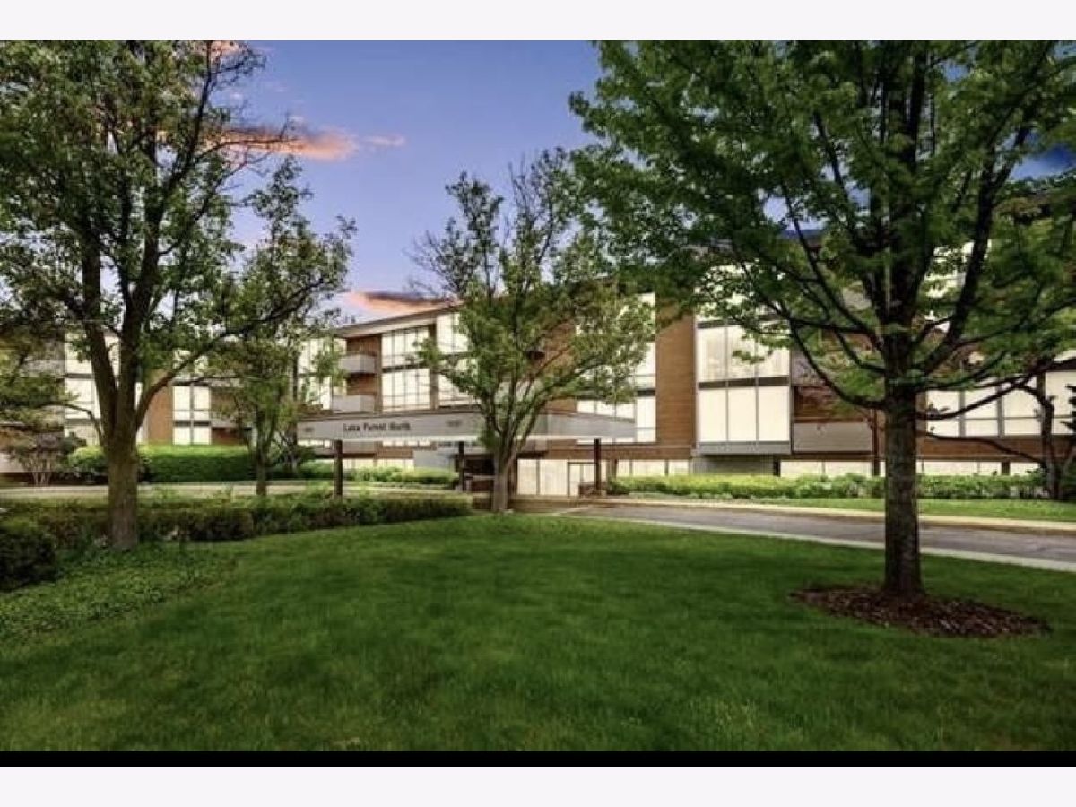 Homes & Condominiums For Sale East Lake Forest Lake Forest Illinois, 1301 Western Avenue