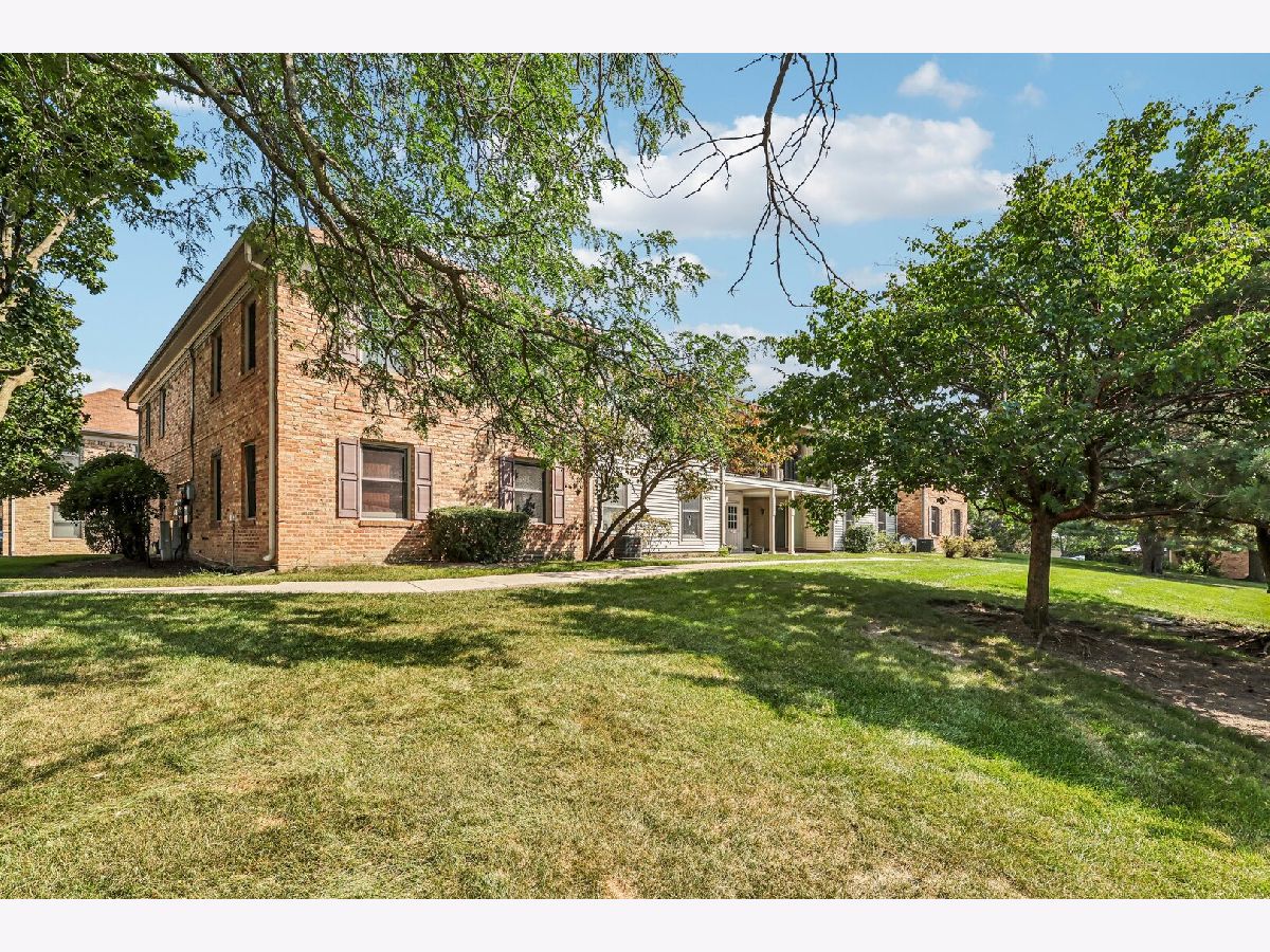  For Sale Hoffman Estates Illinois, 1760 Bristol Walk