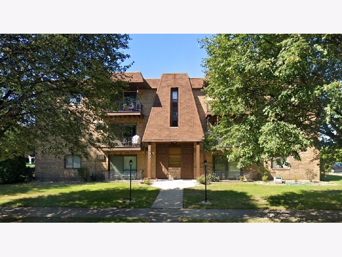  For Sale Crestwood Illinois, 5700 128th Street