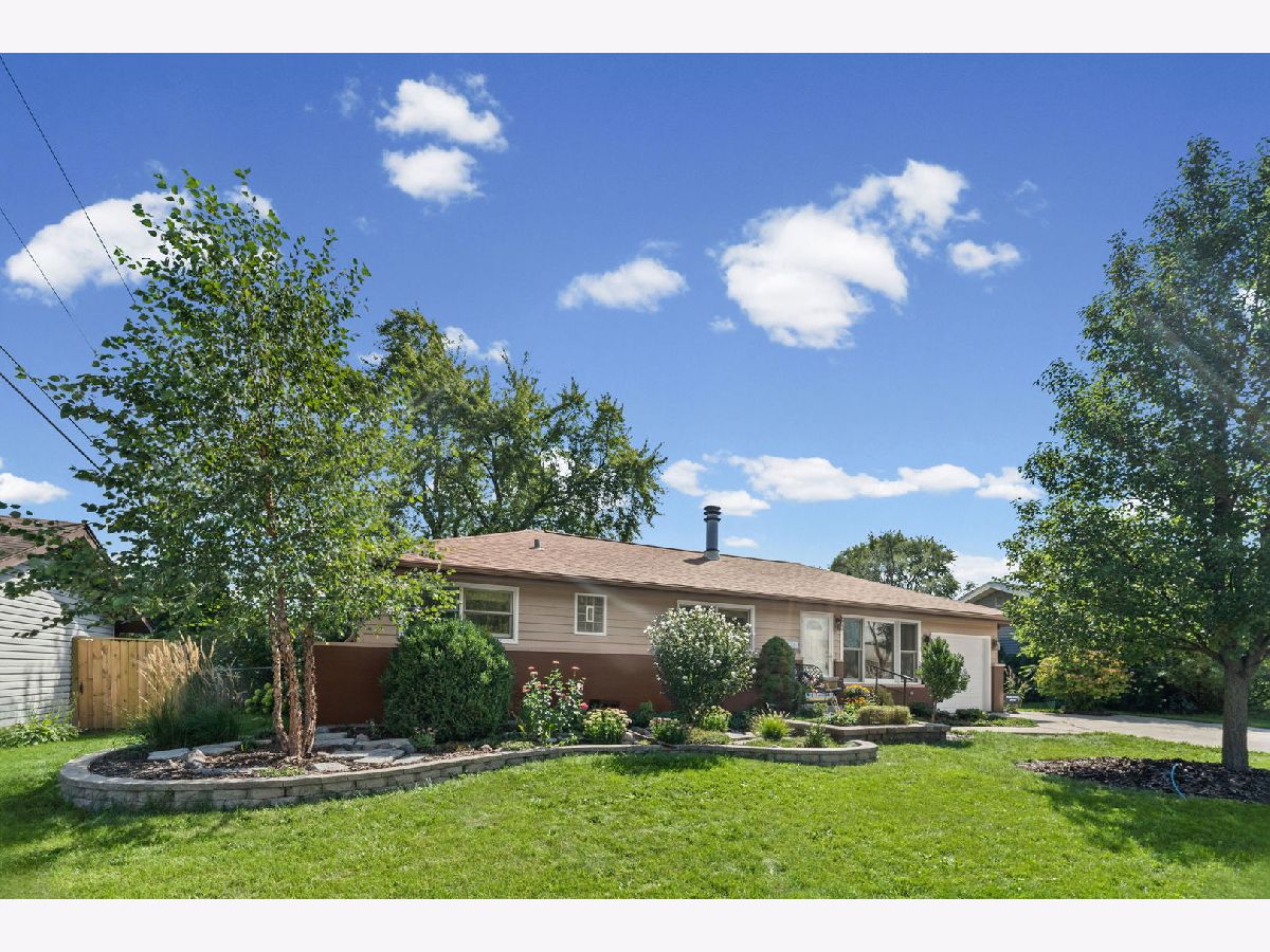  For Sale Hoffman Estates Illinois, 545 Newark Lane