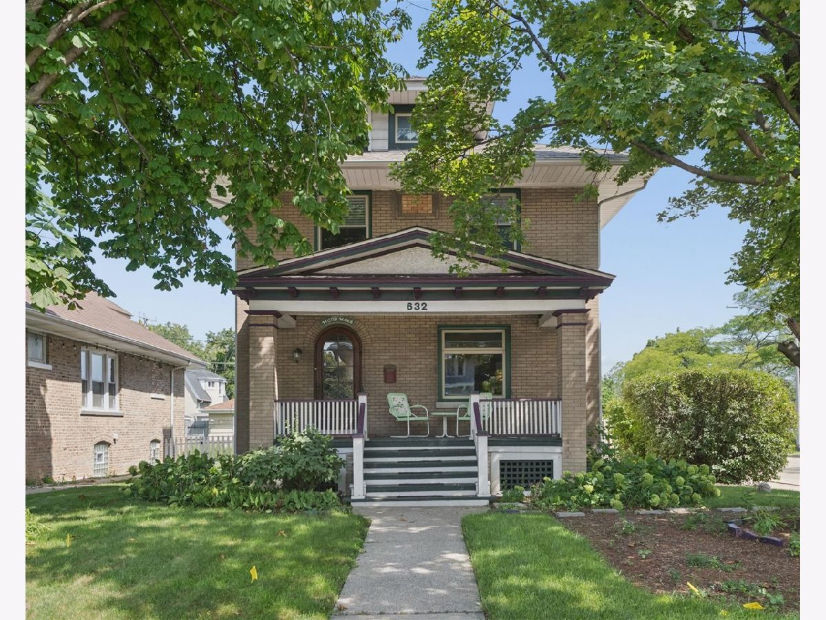  For Sale Forest Park Illinois, 632 Thomas Avenue