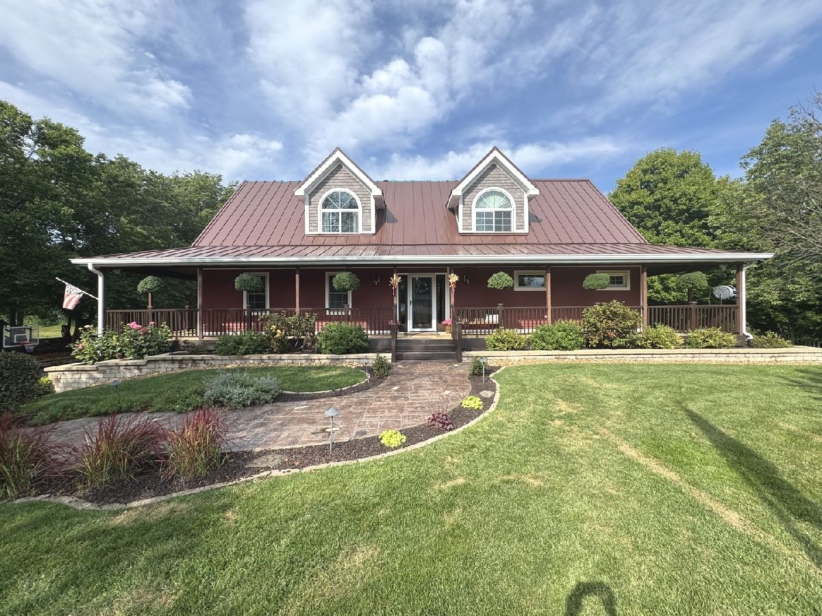 Homes For Sale River Bend Kankakee Illinois, 2220 Sunset View Lane