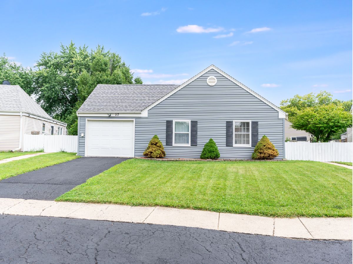 Homes & Townhomes For Sale Boulder Hill Montgomery Illinois, 57 Afton Drive