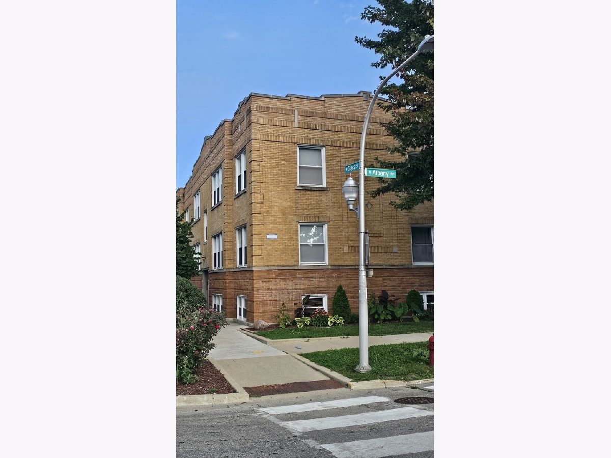  For Rent Chicago Illinois, 3057 Grace