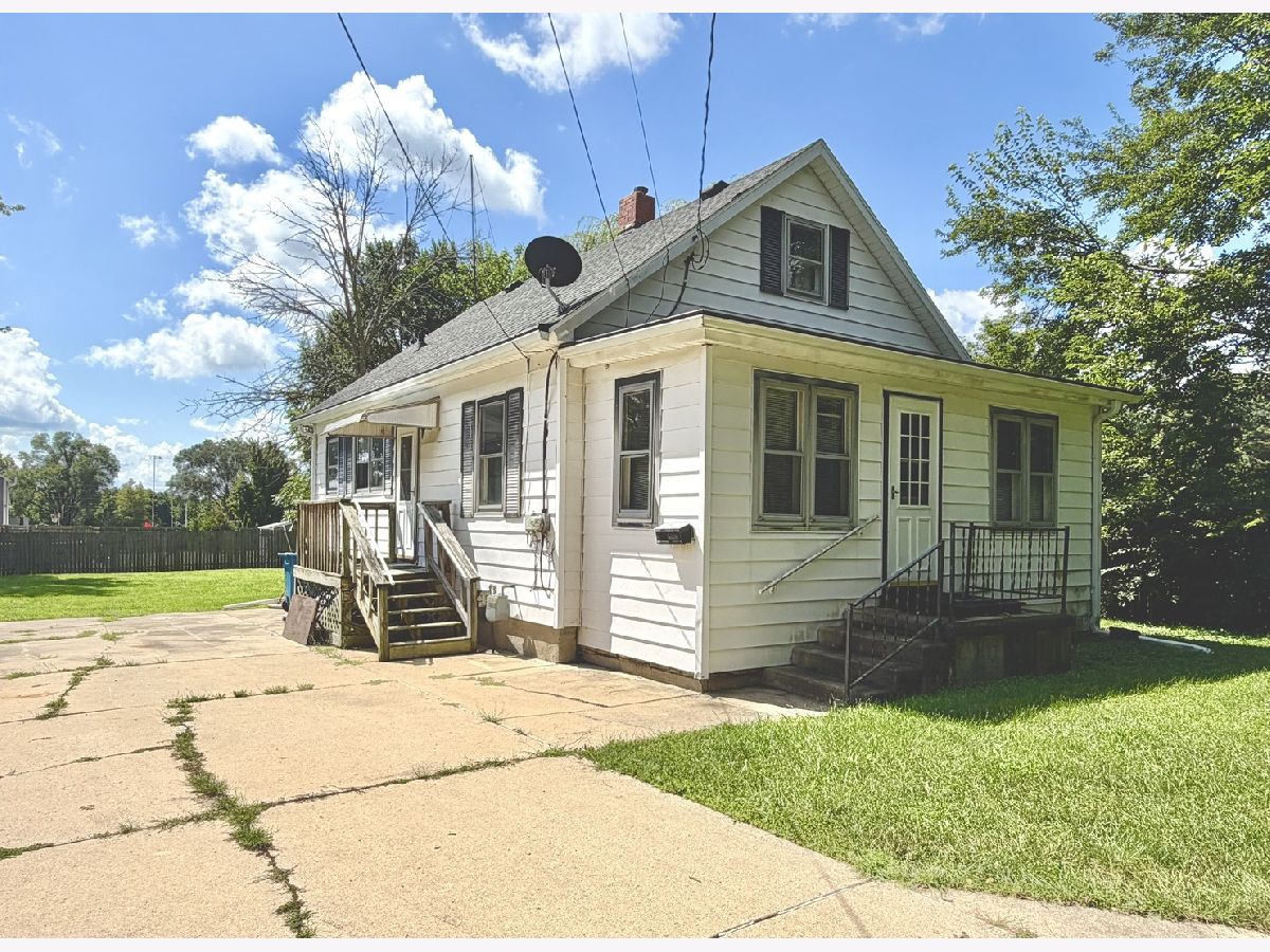  For Sale Peru Illinois, 2710 3rd Street