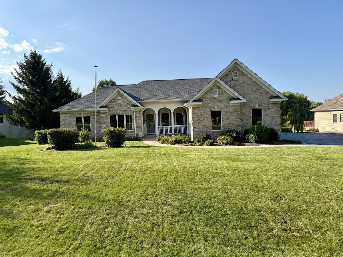 For Sale Johnsburg Illinois, 3308 Prairie Trail