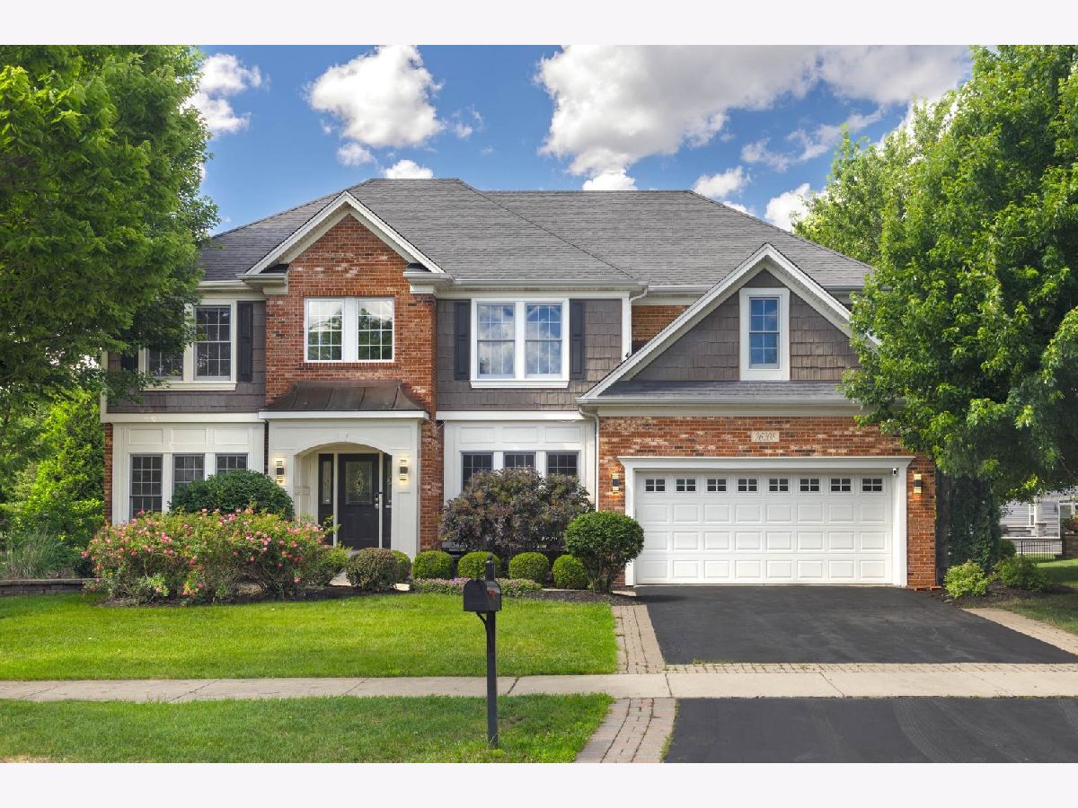 Homes & Townhomes For Sale Chatham Square Plainfield Illinois, 26208 Milestone Drive